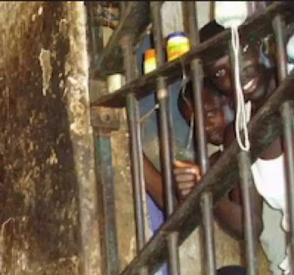 2 prison officials killed in Abakaliki prisons during foiled jail break attempt